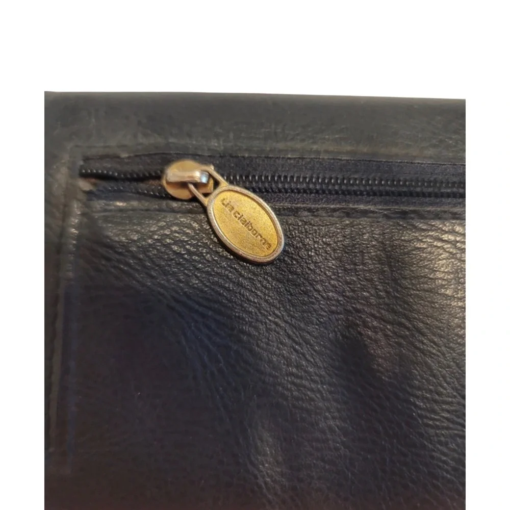 Liz Claiborne Black Leather Trifold Wallet Gold Hardware Zippered Coin Pocket - Picture 6 of 6